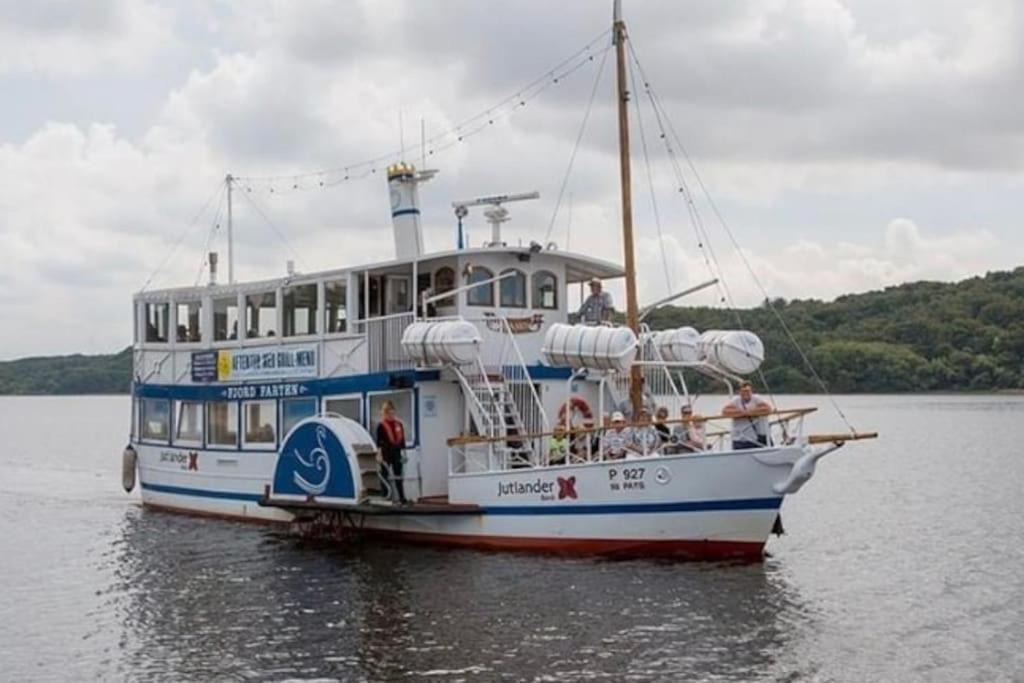 Idyllisk, Historisk Byhus Ved Fjorden I Mariager المظهر الخارجي الصورة